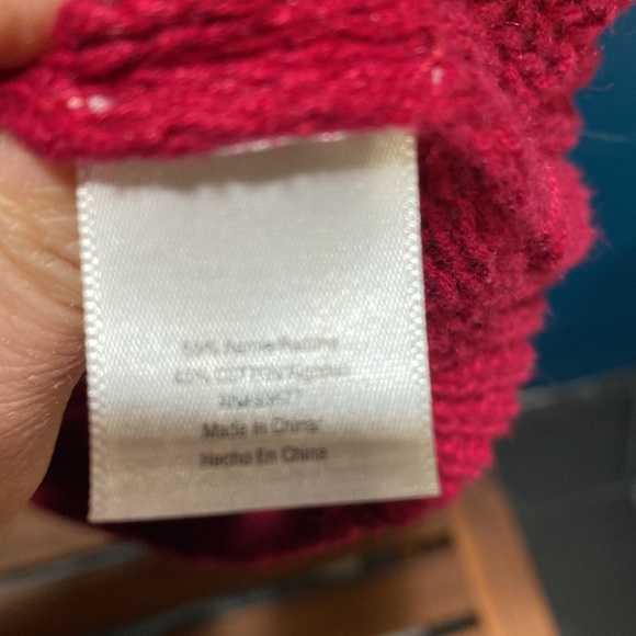 Spring crochet Raspberry sweater - Picture 4 of 4